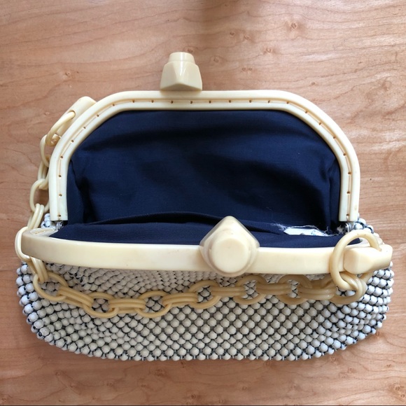 Vintage Whiting & Davis Alumesh Handbag 🥛 - Picture 6 of 9